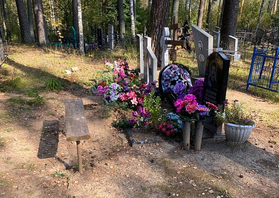 С кладбищ Лежневского района воруют ограды, столики, лавочки